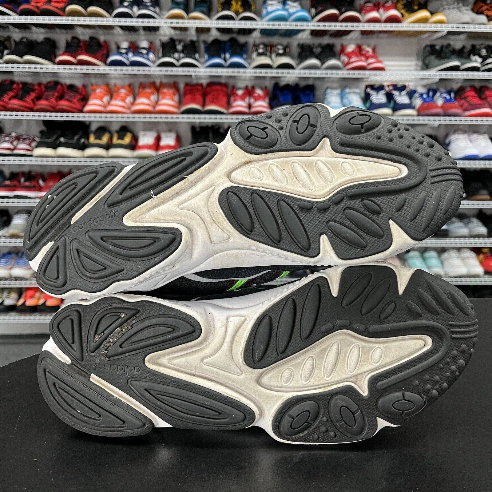 Adidas Ozweego Black/Green Running Trainers (EE7002) Sneakers Men's Size 13 Adidas Centennial 85 Low Adv Shoes