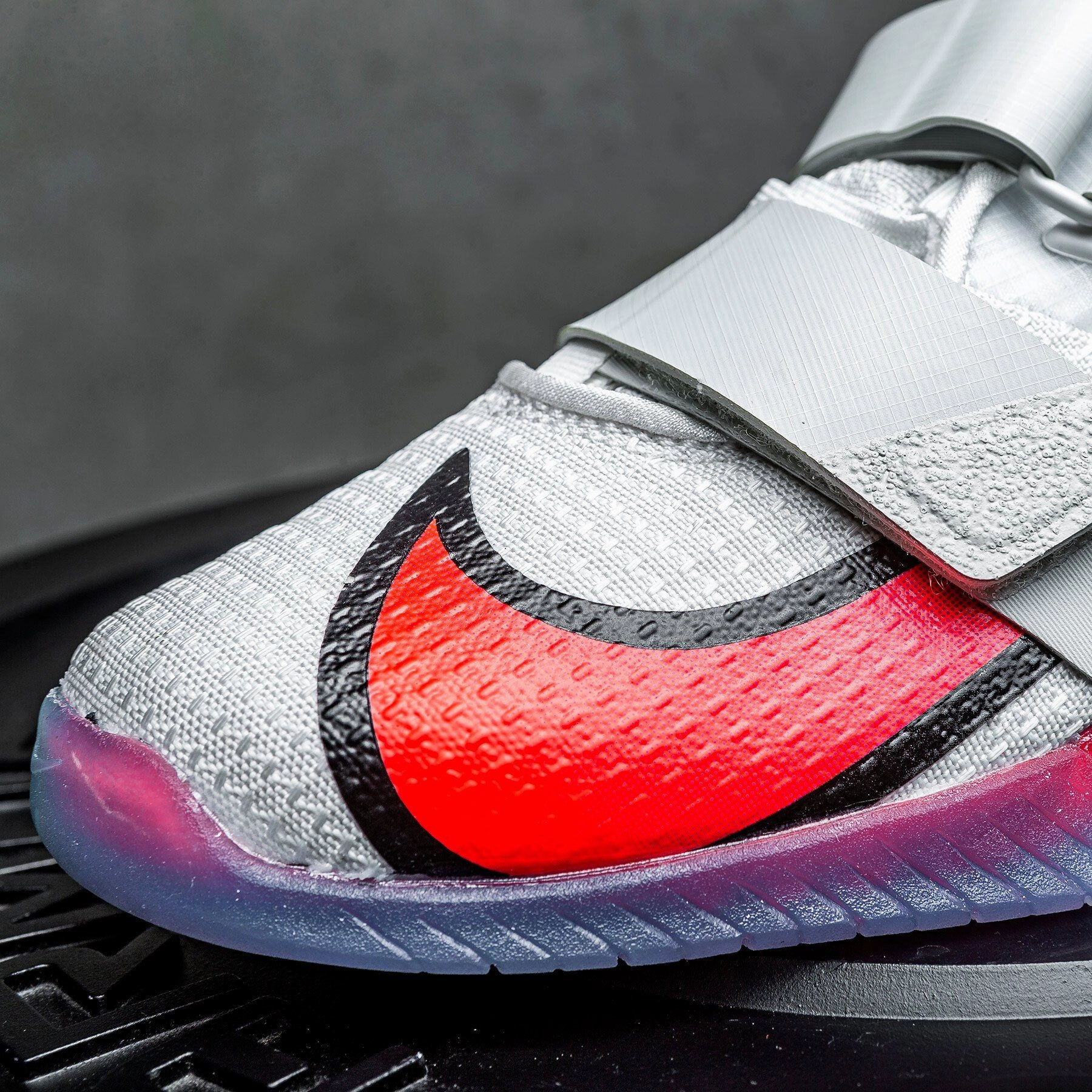 Men's Asics Gel-nyc Casual Shoes NIKE - ROMALEOS 4 SE Women's Training Shoe - PALE IVORY/HYPER VIOLET-FLASH CRIMSON