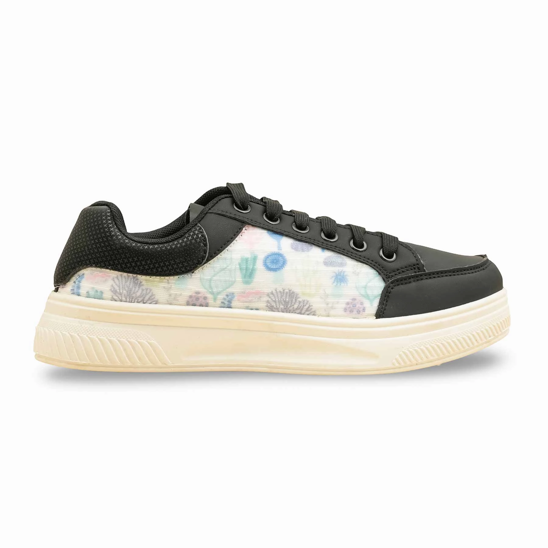 Casual Shoes With Jeans Black Casual Sneaker For Women AT7409
