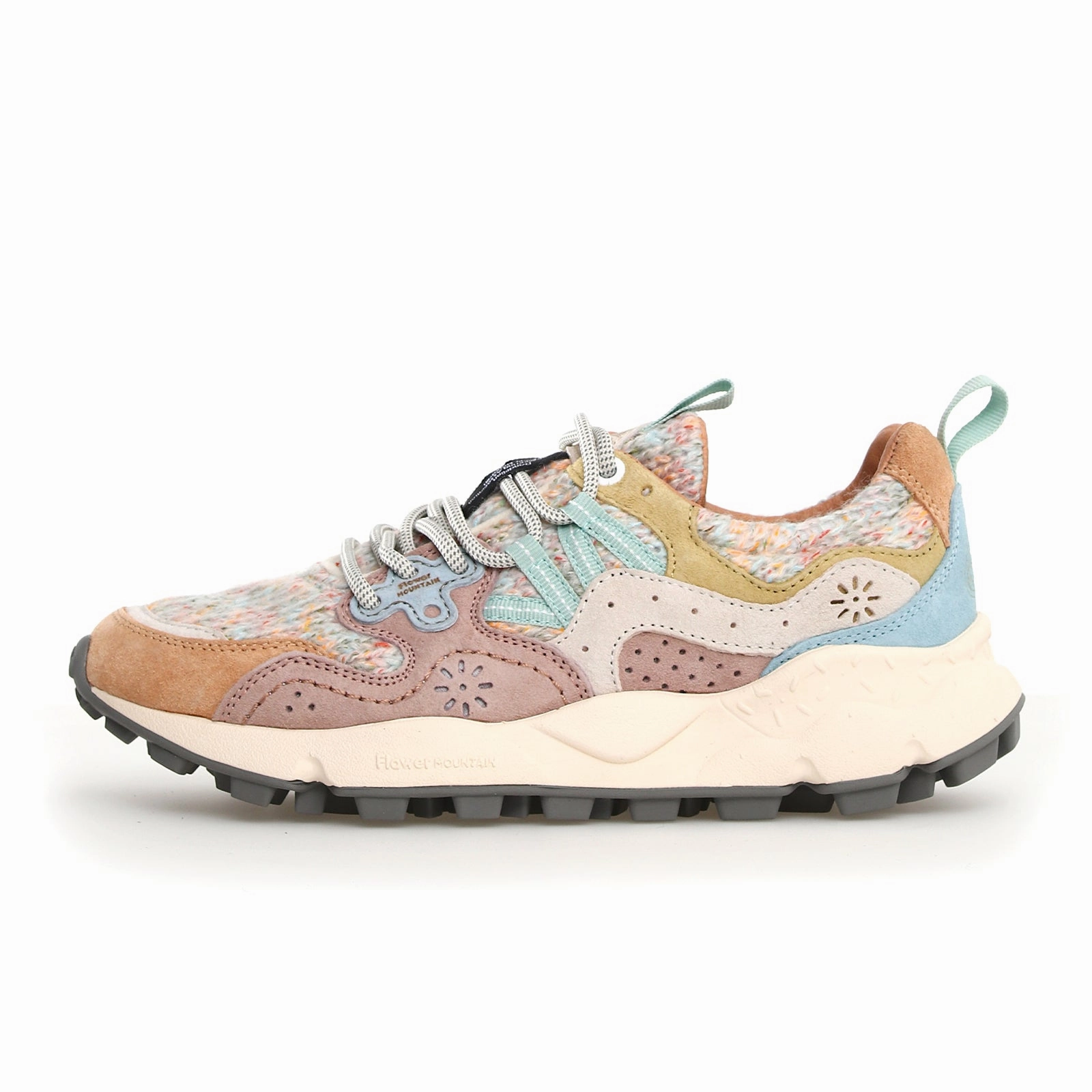 Amphibious Trail Shoes Flower Mountain Yamano 3 Sneaker (Women) - Cream/Bone