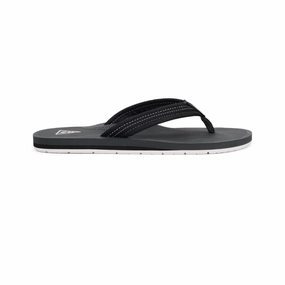 Sandals Royal Barbados Cobian Men's Anchor Water-Friendly Leather Sandal - Black