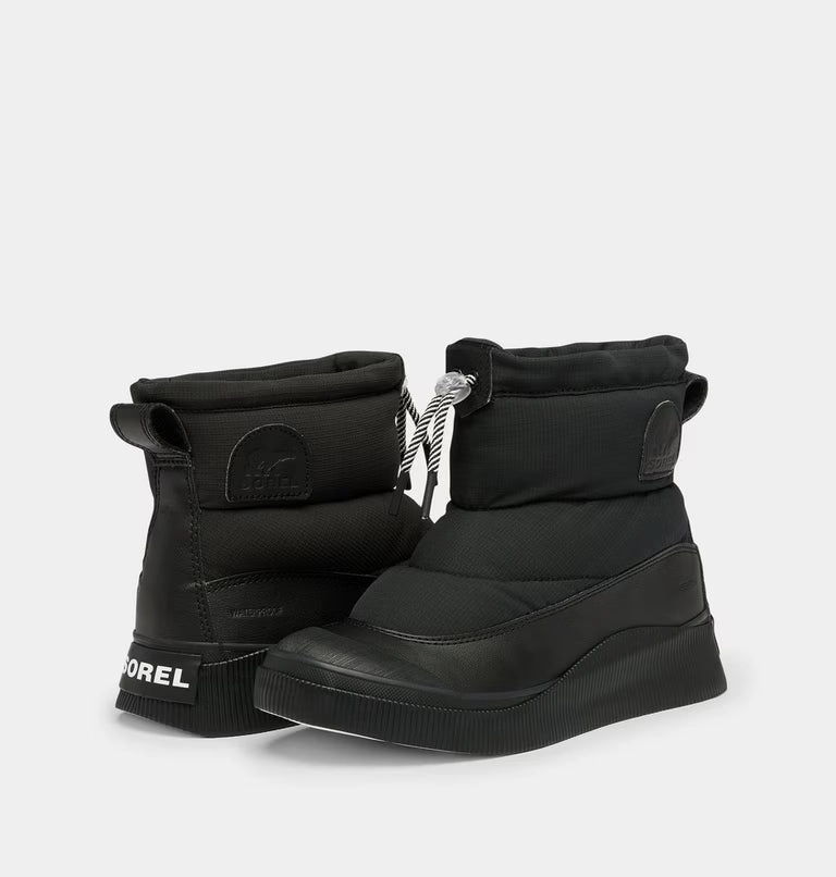 Sorel Women's OUT N ABOUT IV Puffy Waterproof Boot | Black / Chalk Waterproof Carbon Fiber Shoe
