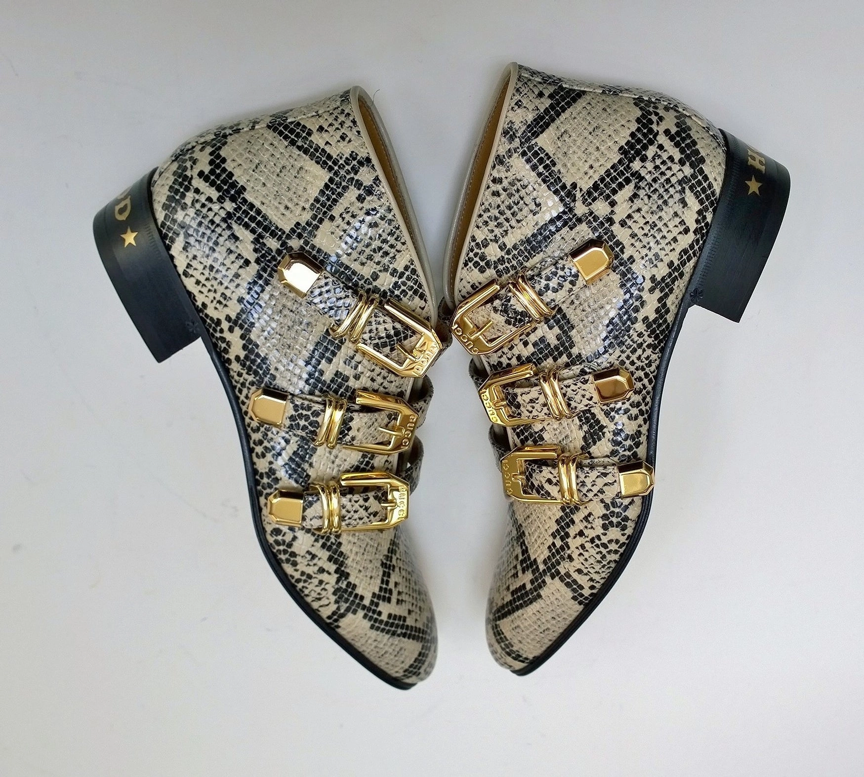 Boots Chunky Gucci Python Print Leather Ankle Boots with Gold Logo Buckles Shoes Avana