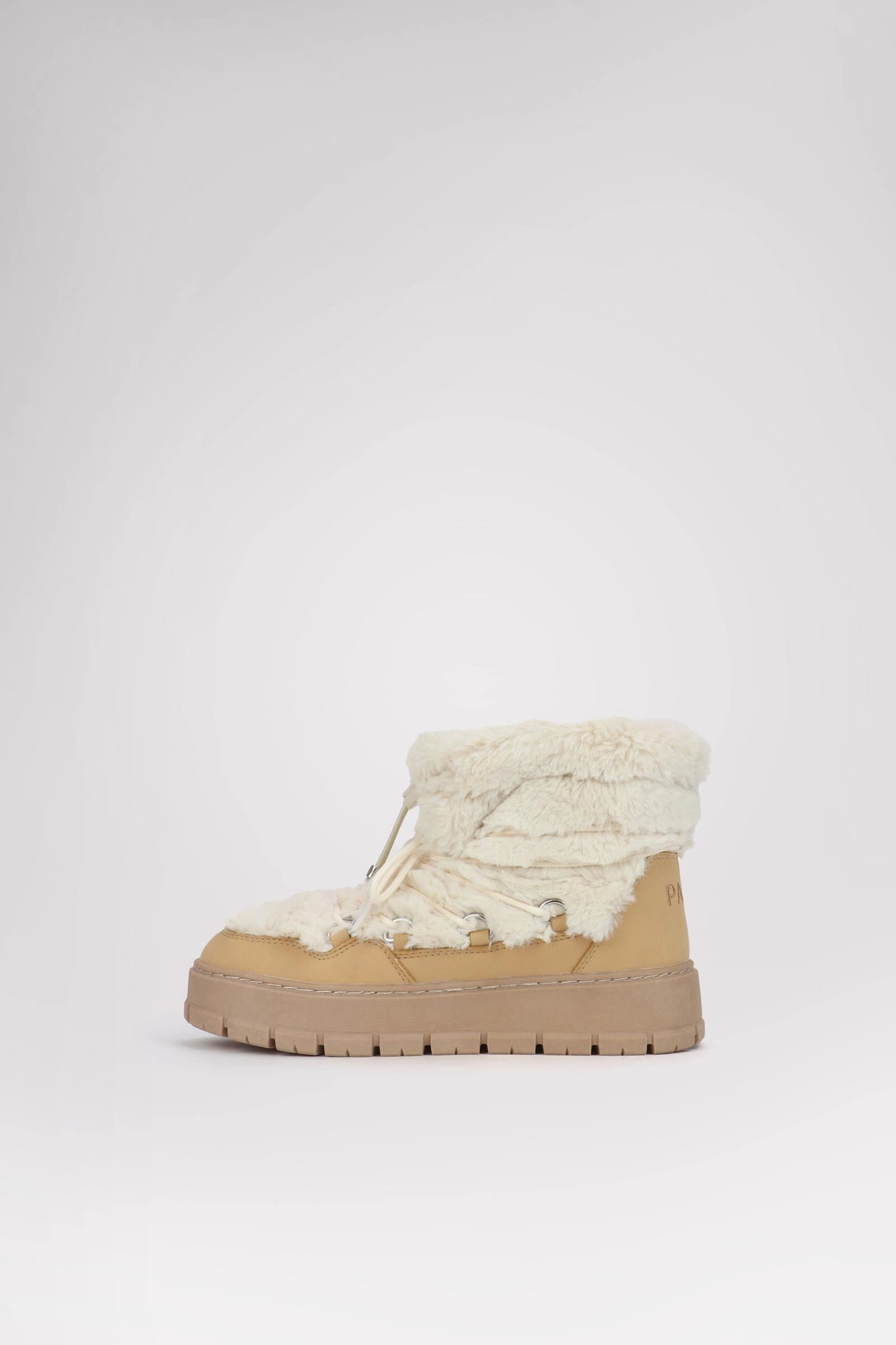 Cyra Women's Lace Up Boot