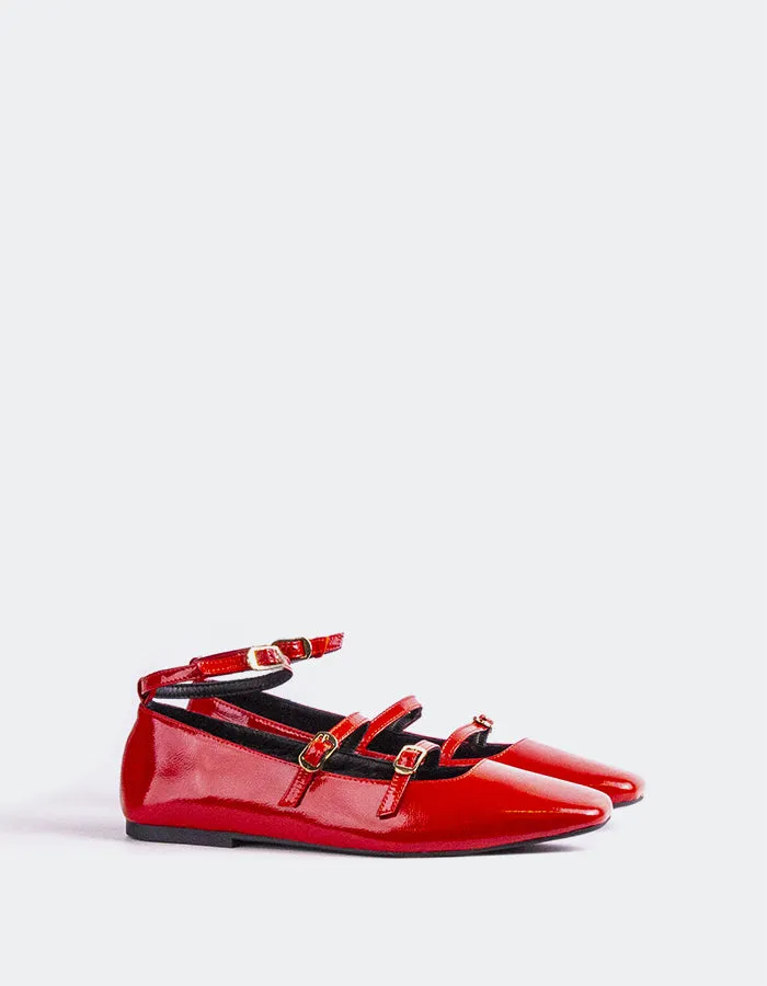 Glimmer Red Patent Flat Shoes With Wide Leg Pants