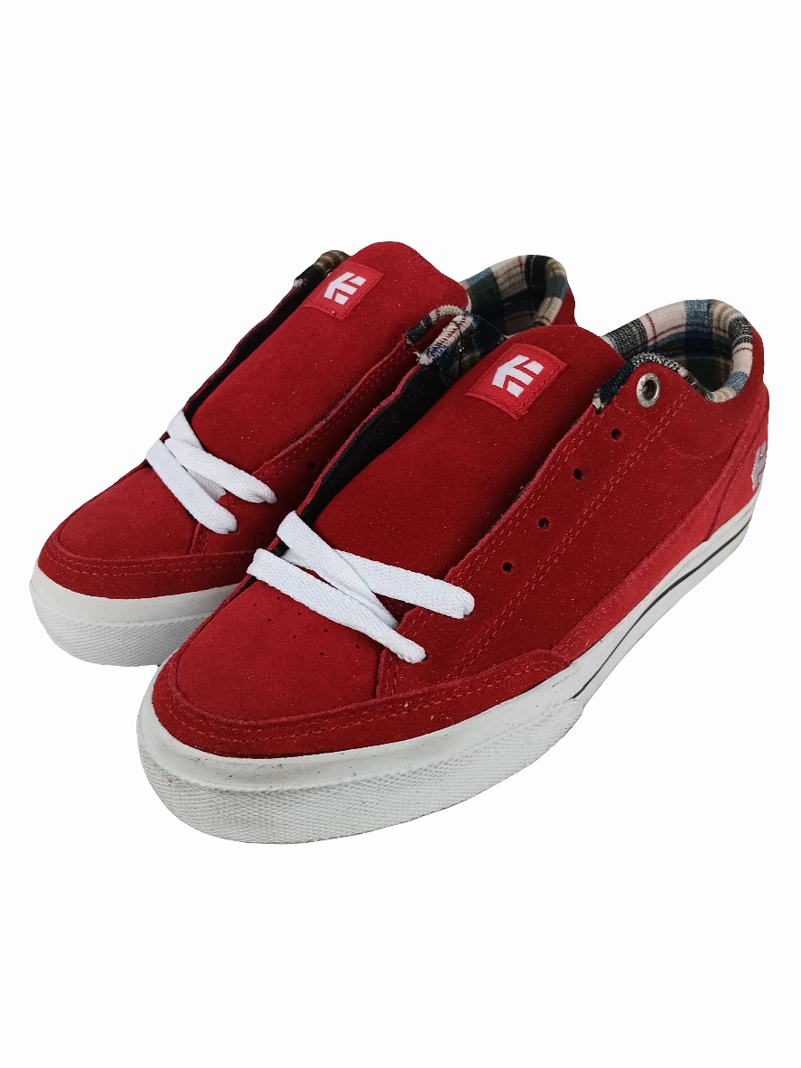 Etnies ETNS Red White US Mens Size 7.0 Shoes Winter Fuzzy Boots