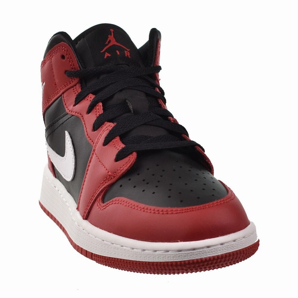 Air Jordan 1 Mid (SE) Big Kid's Shoes Black/White dq8423-061 Chinos And Sneakers