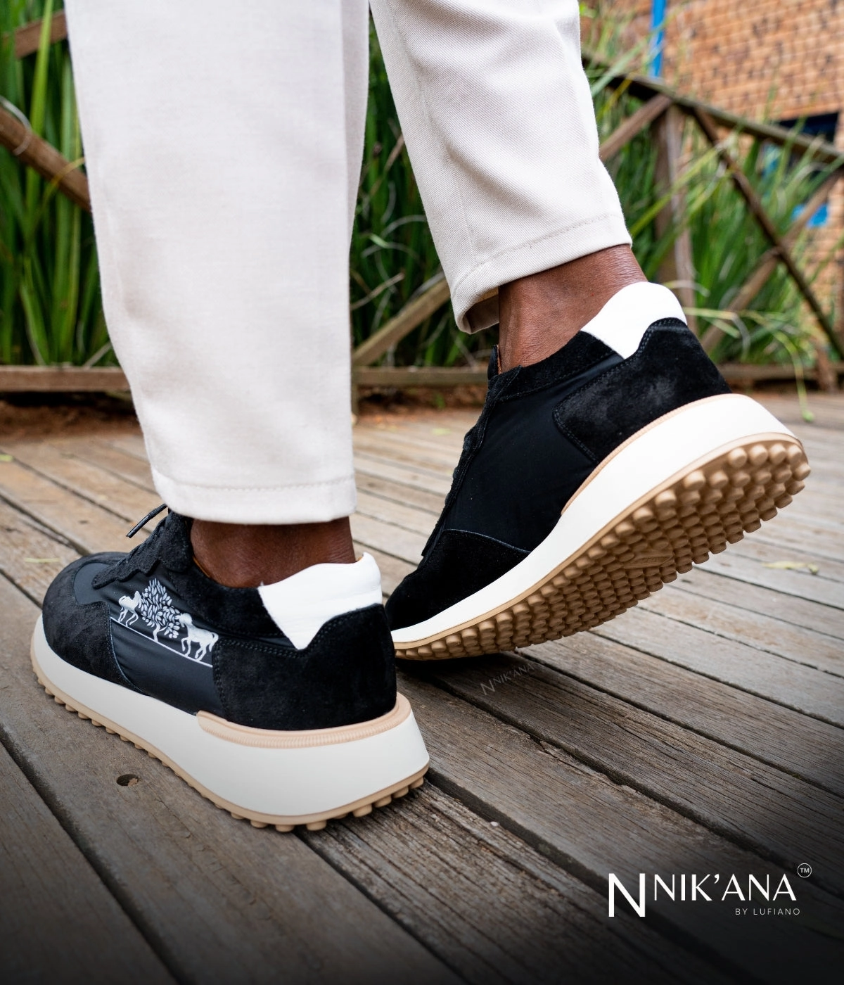 iLVi053-Lace up: Black Best Tennis Shoes For Flat Feet