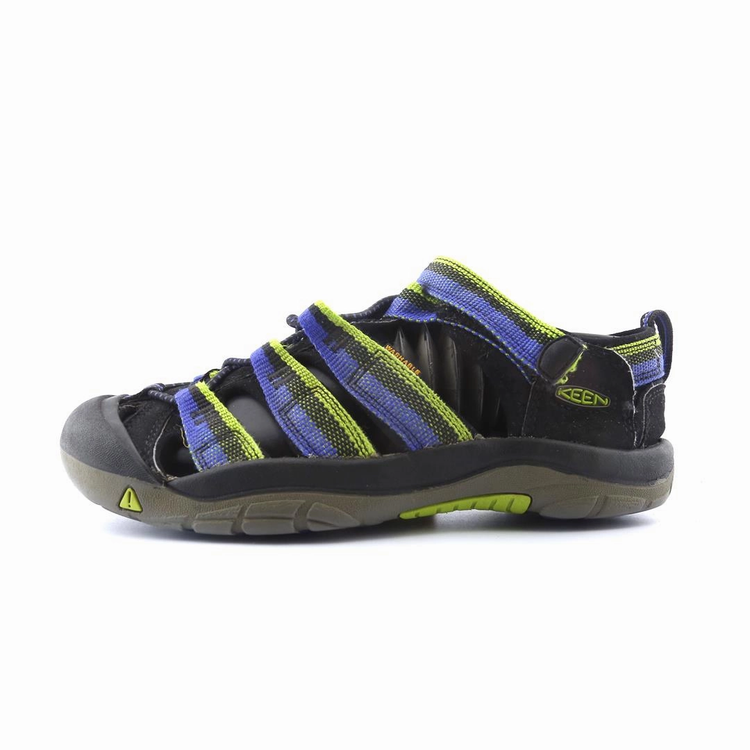 KEEN  NEWPORT H2 Casual Shoes To Dress Pants