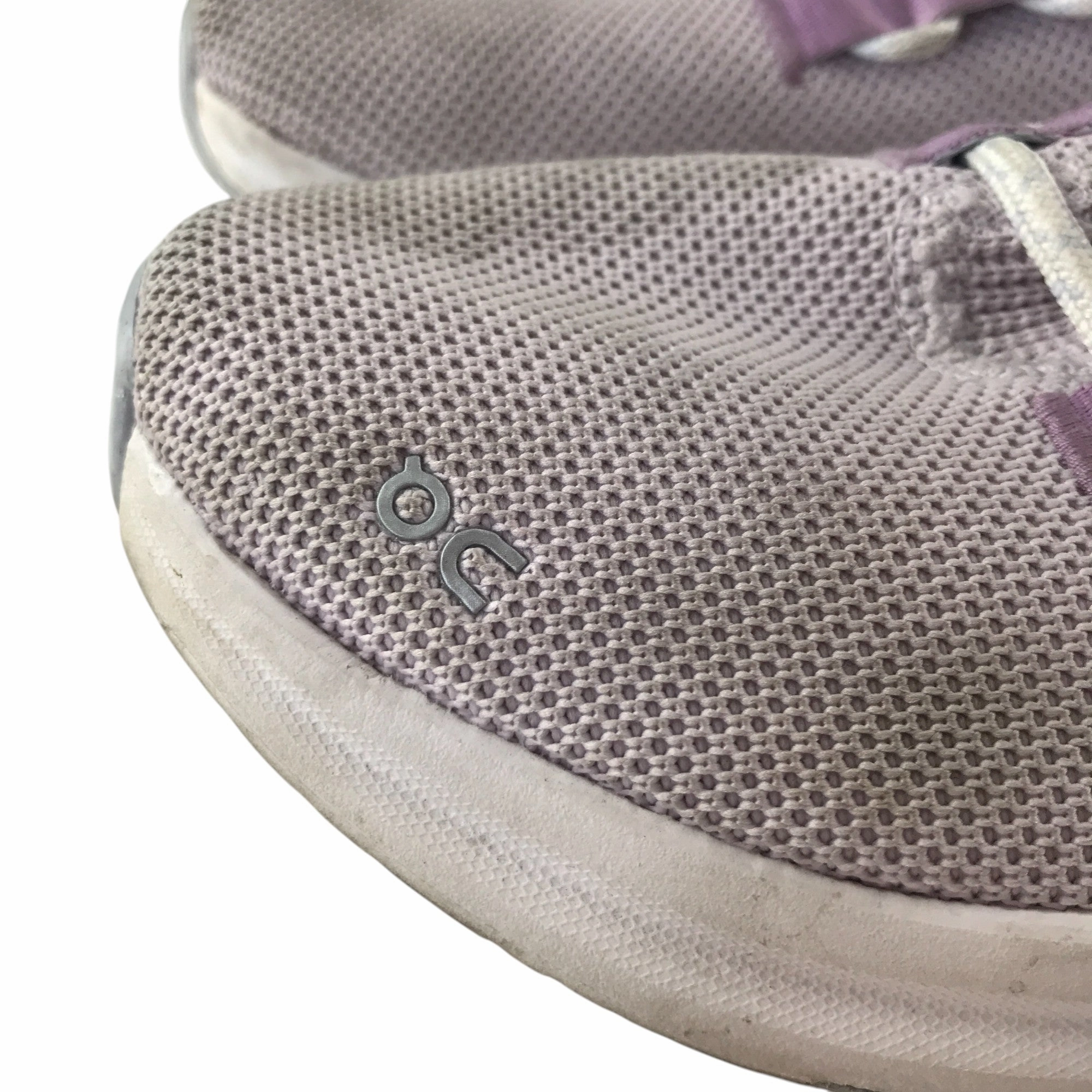 Best Distance Running Shoes On Running trainers shoe size UK 7 pink breathable upper and white outer sole