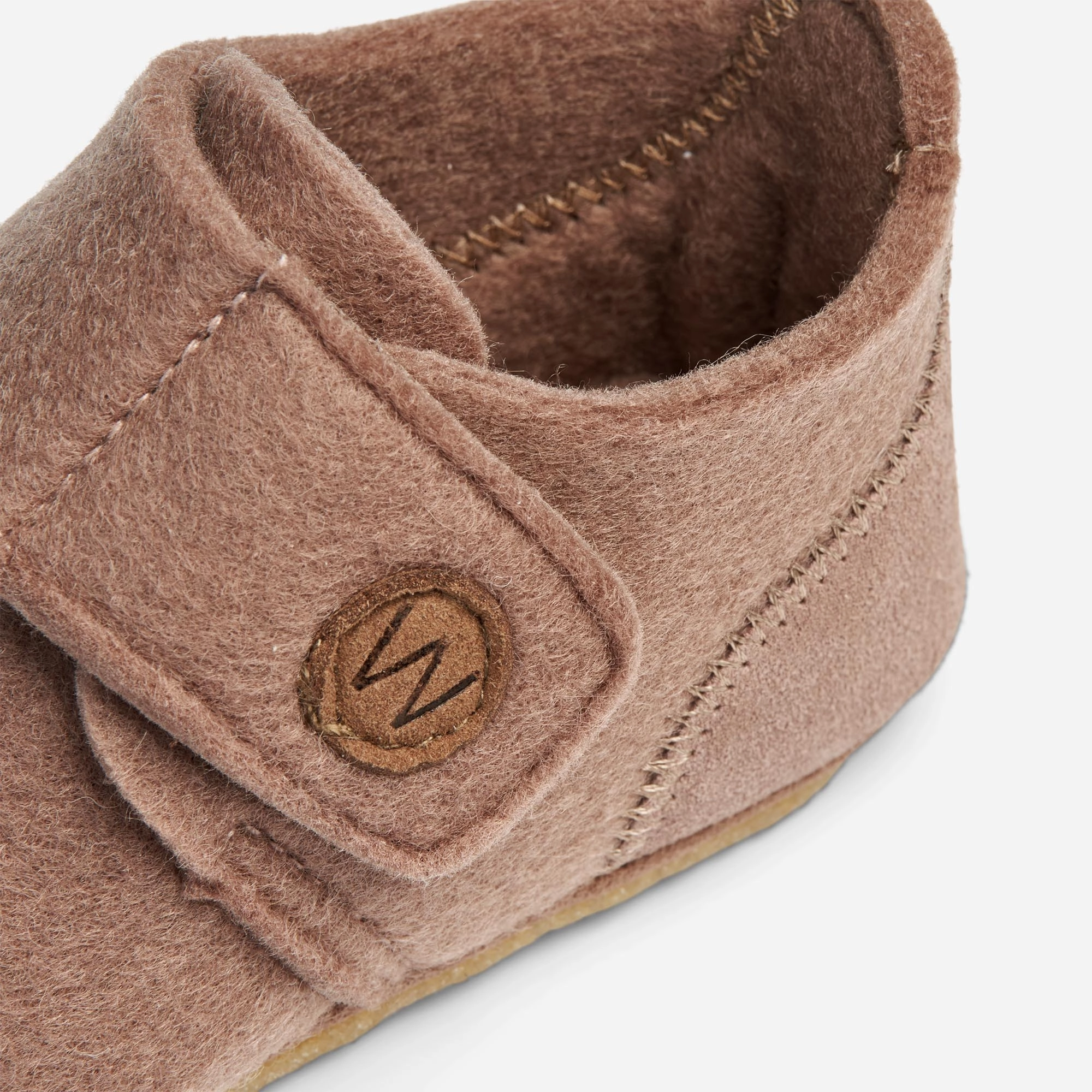 Slippers Metal Marlin Felt Home Shoe - hazel