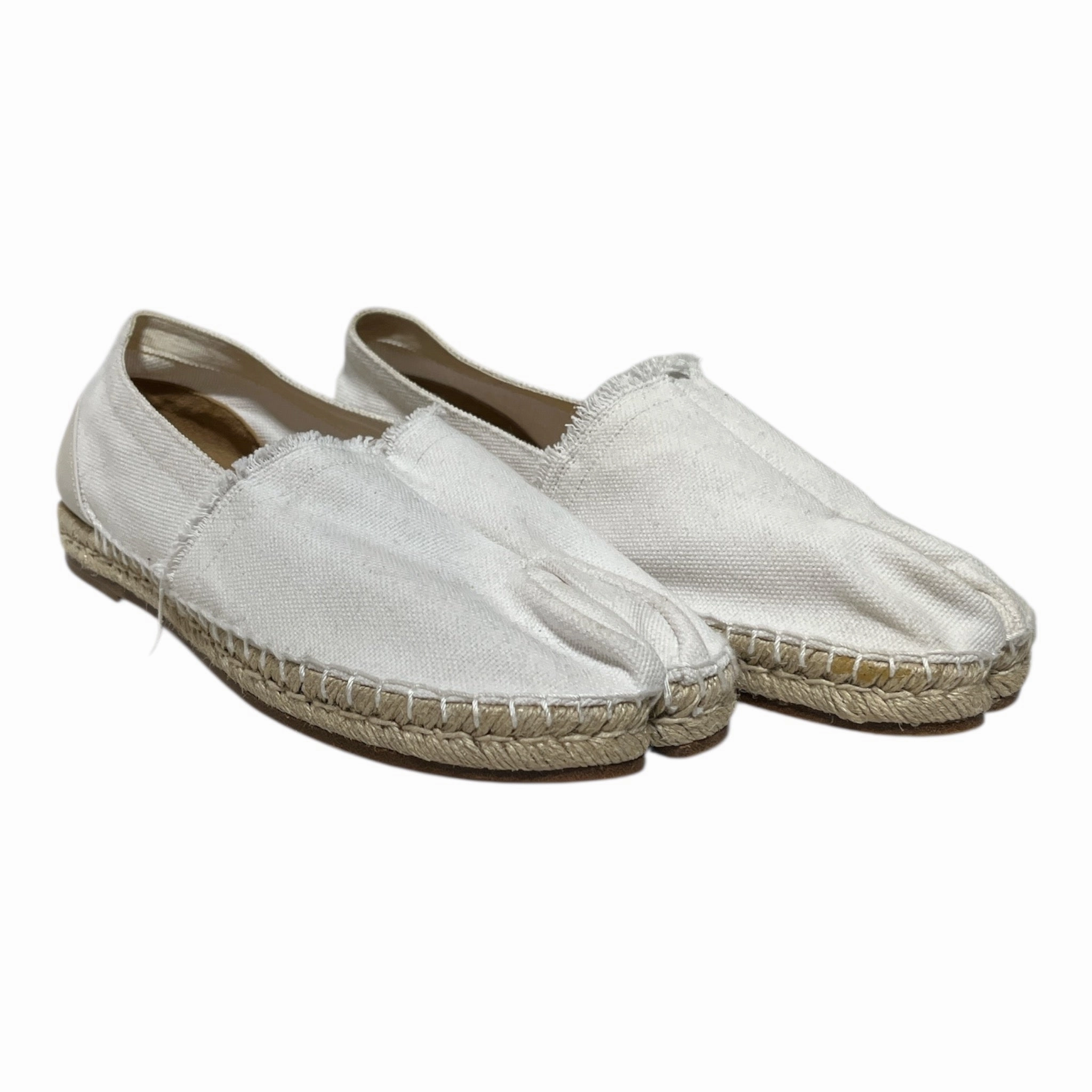 Maison Margiela/Flat Shoes/EU 42/WHT/TABI ESPADRILLES Barcelona Handmade Espadrilles