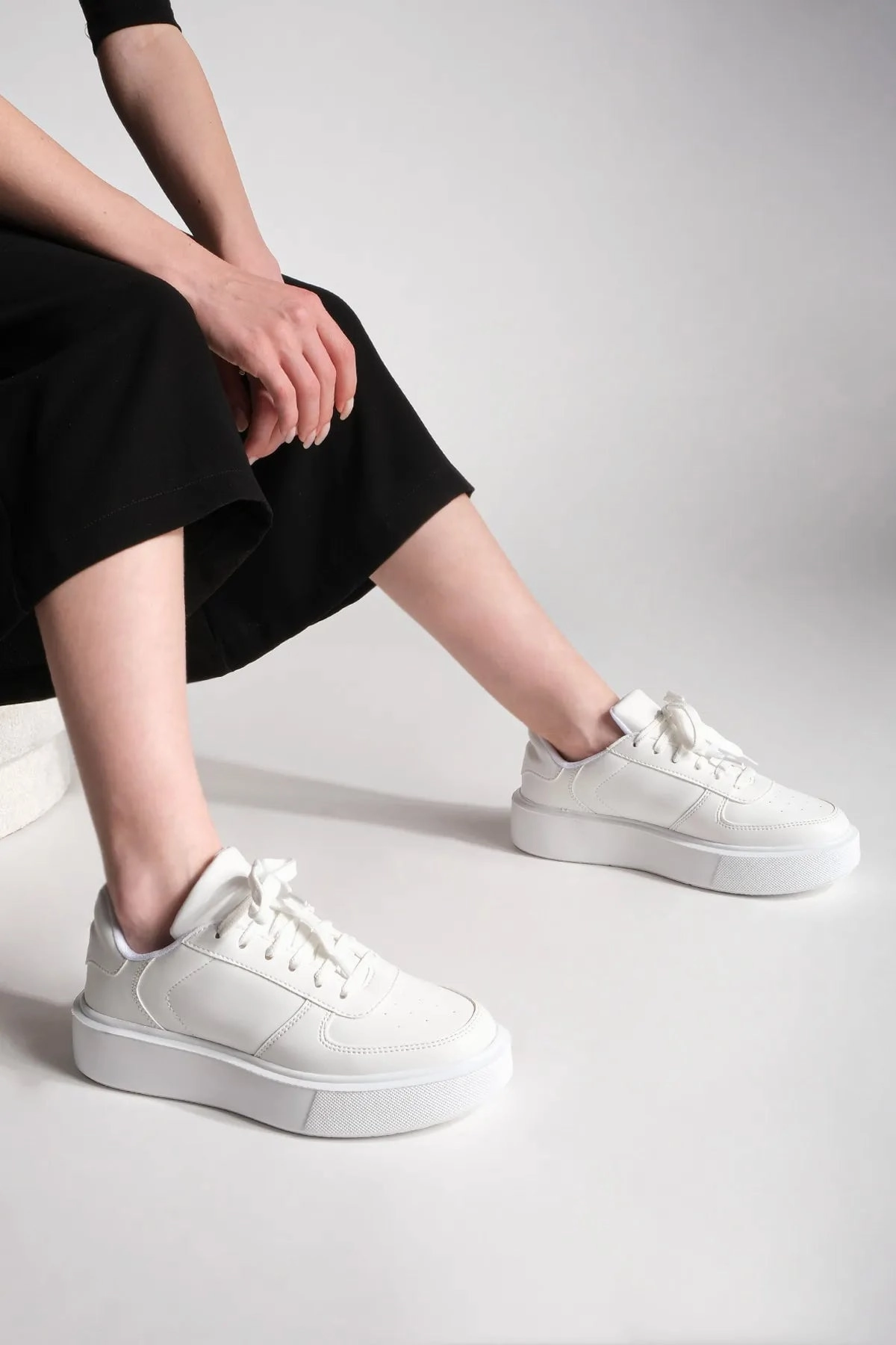 Crochet Sneakers Margin Women's High Sole Lace-Up Sneakers Azin Sneakers