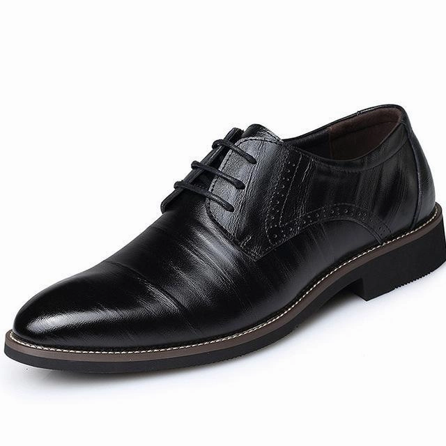 Hollow Out Flat Shoes Men Leather Dress Shoes
