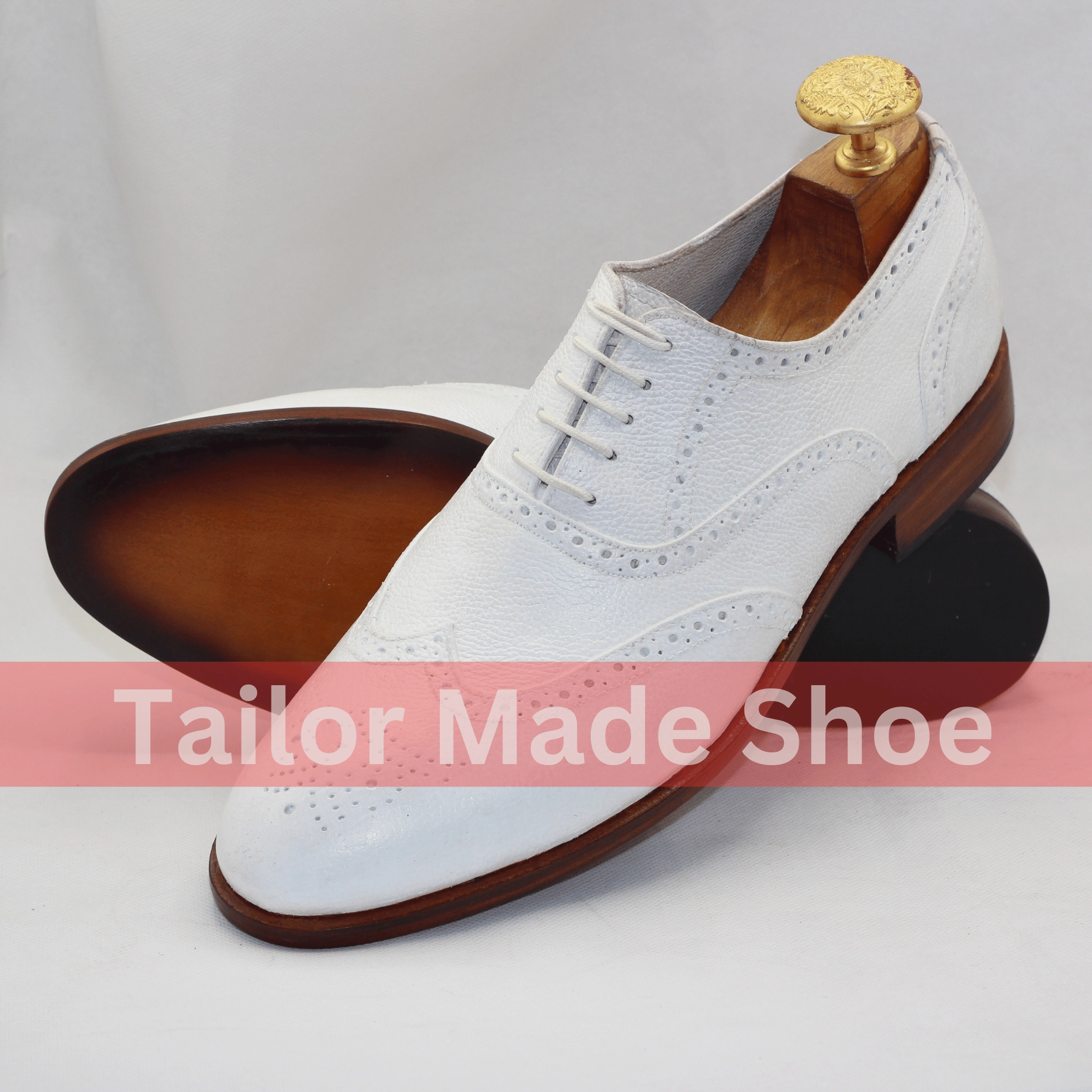 Men's Classic White Leather Brogue Shoes Sophisticated White Oxford Brogues  Stylish and Comfortable  Handmade and Premium Quality Work Boots For Sale