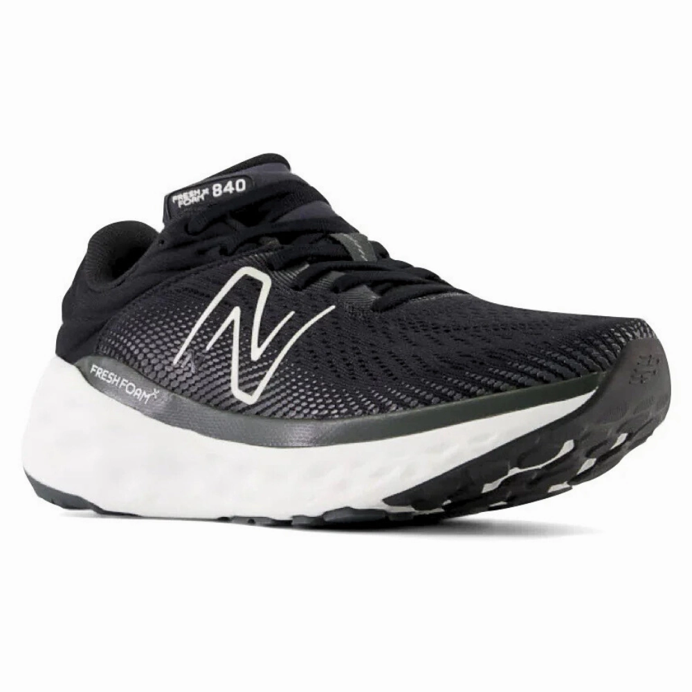 New Balance Fresh Foam X 840v1 Black/Magnet Athletic Shoe (Women's)