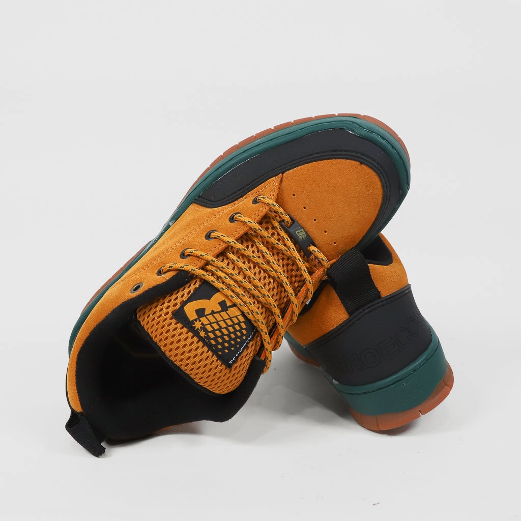 History Of Skate Shoes DC Shoes - Bronze 56K Clocker Shoes - Wheat / Black