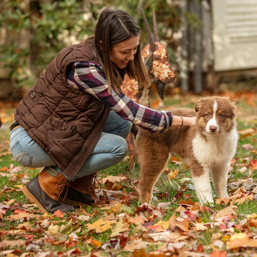 Beyondfeel Running Shoe Muck Footwear Women ORIGINALS LEATHER DUCK LACE TAN/DKBROWNLEATHER