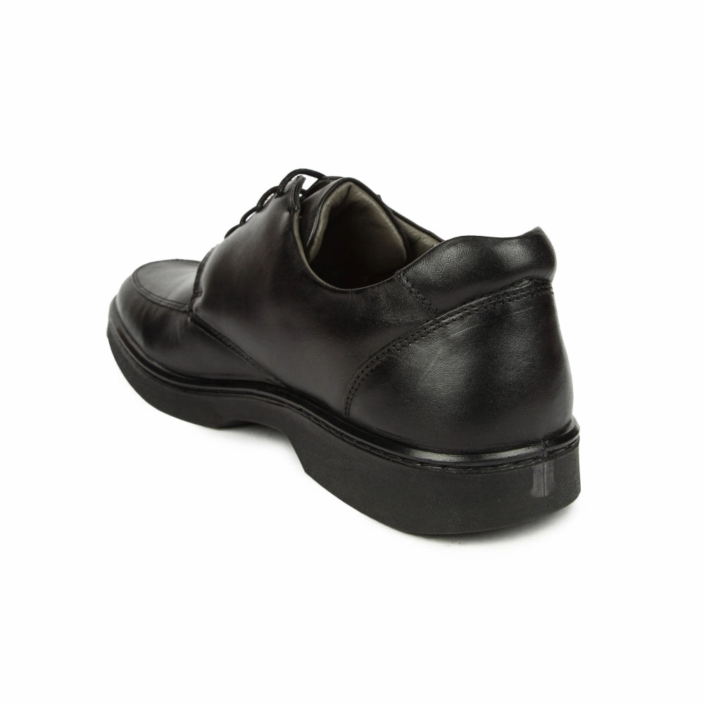 Windsor Black Lacing Formal Shoes For Men 2046-01 By Liberty Most Stylish Casual Shoes