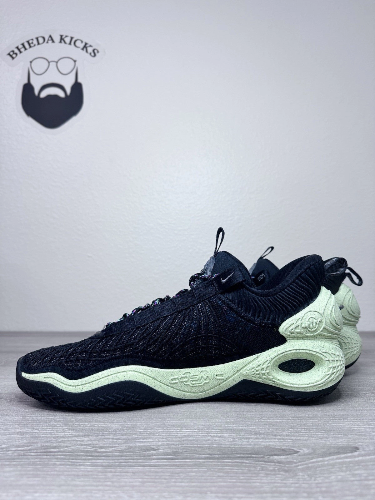 Asics Gore Tex Walking Shoes Size 14 - Nike Cosmic Unity Mens Basketball Shoe DA6725-001 Preowned