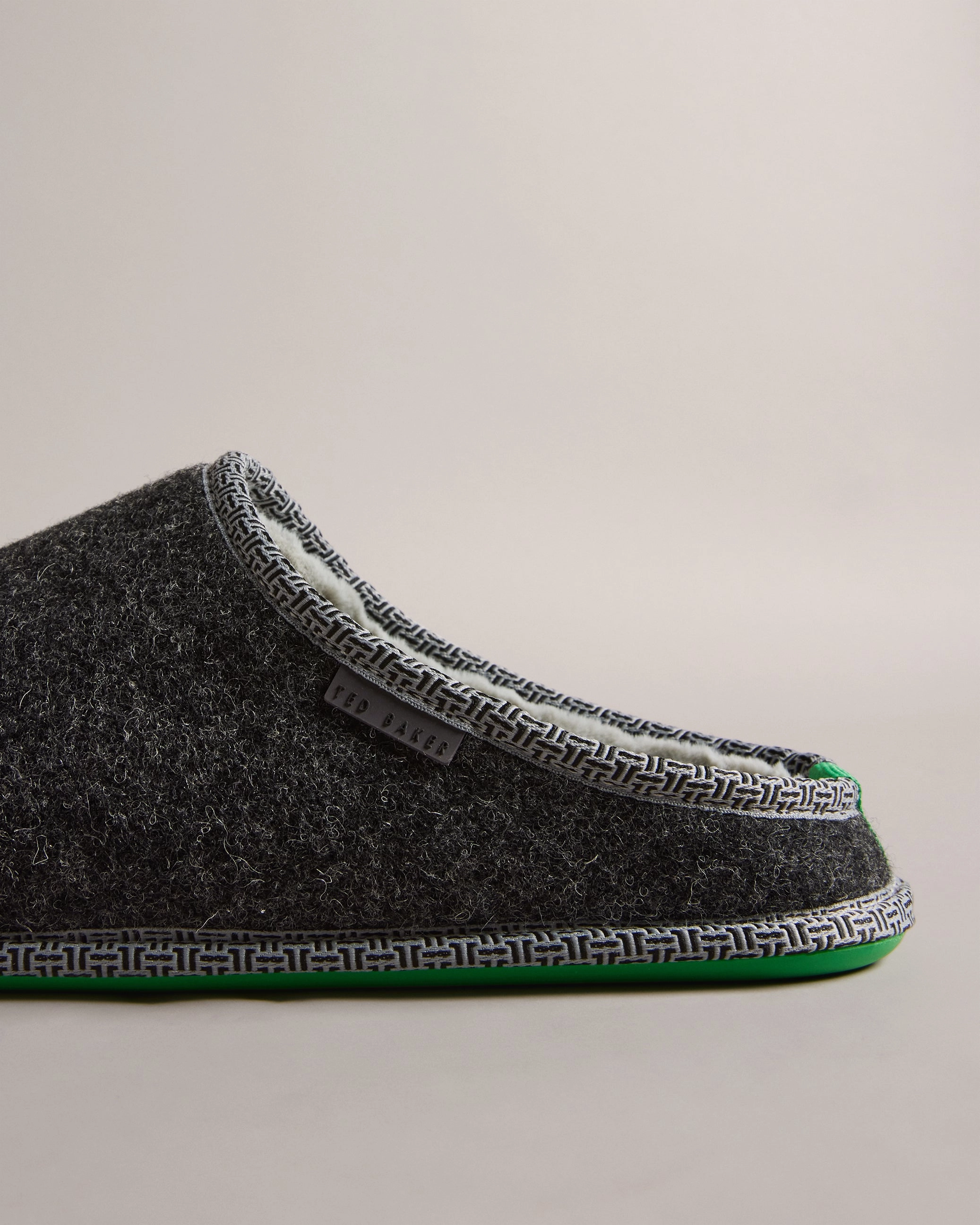 Slide Sandals Furry SIMMONN