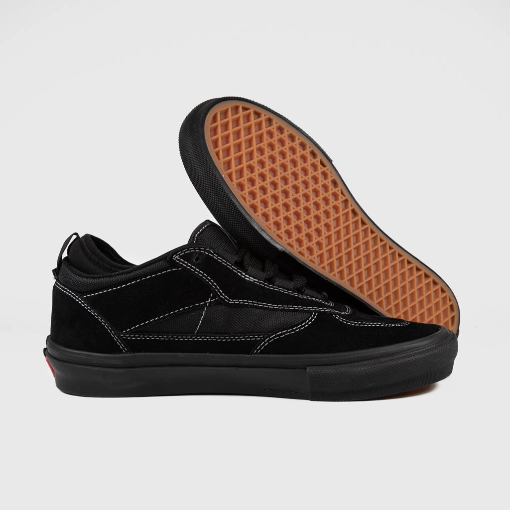 Vans - Skate Safe Low Shoes - Black / Black Shoes That Have Roller Skates On The Bottom