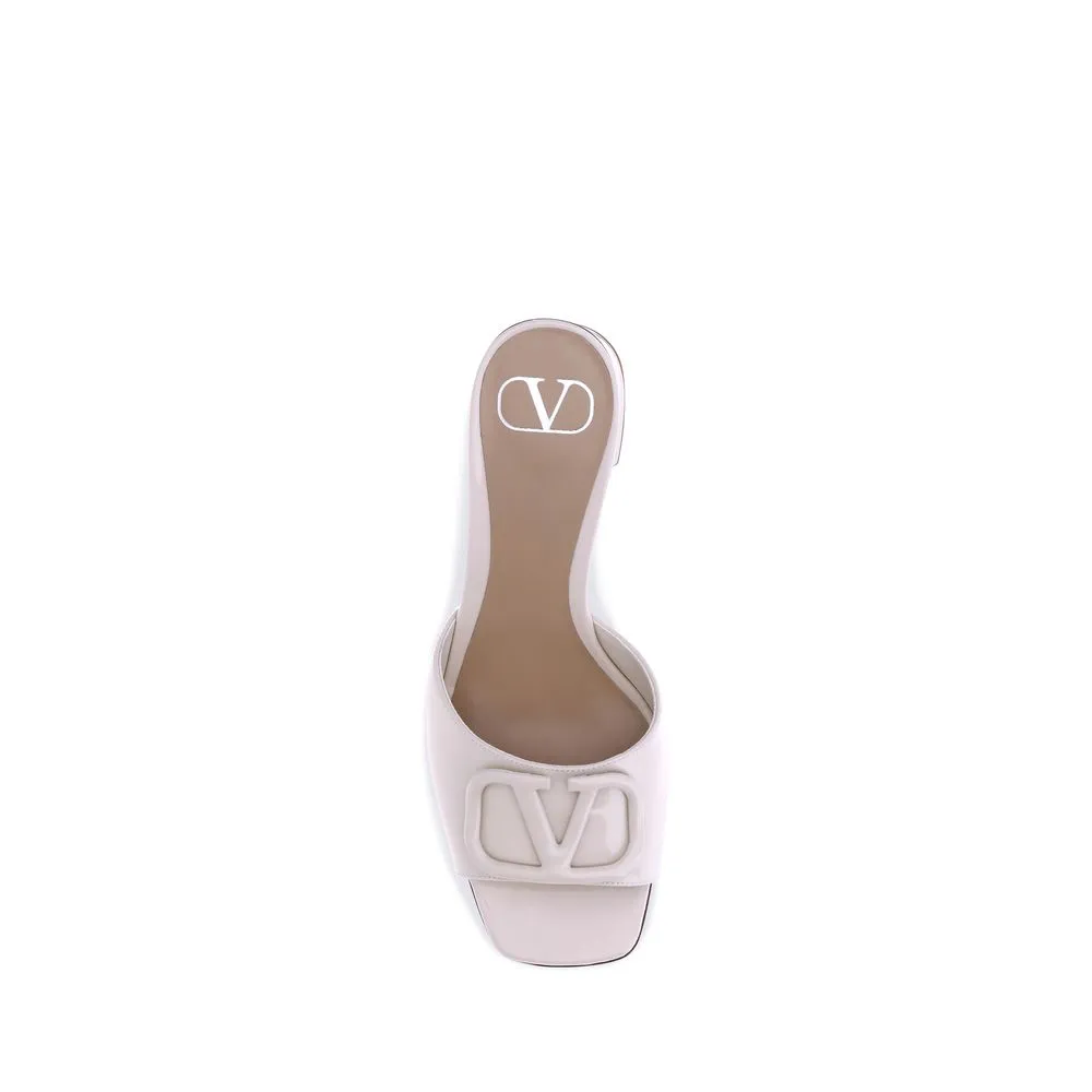 Valentino Garavani Cream Calf Leather Bos Taurus Flat Sandals Peep Toe Flat Wedding Shoes