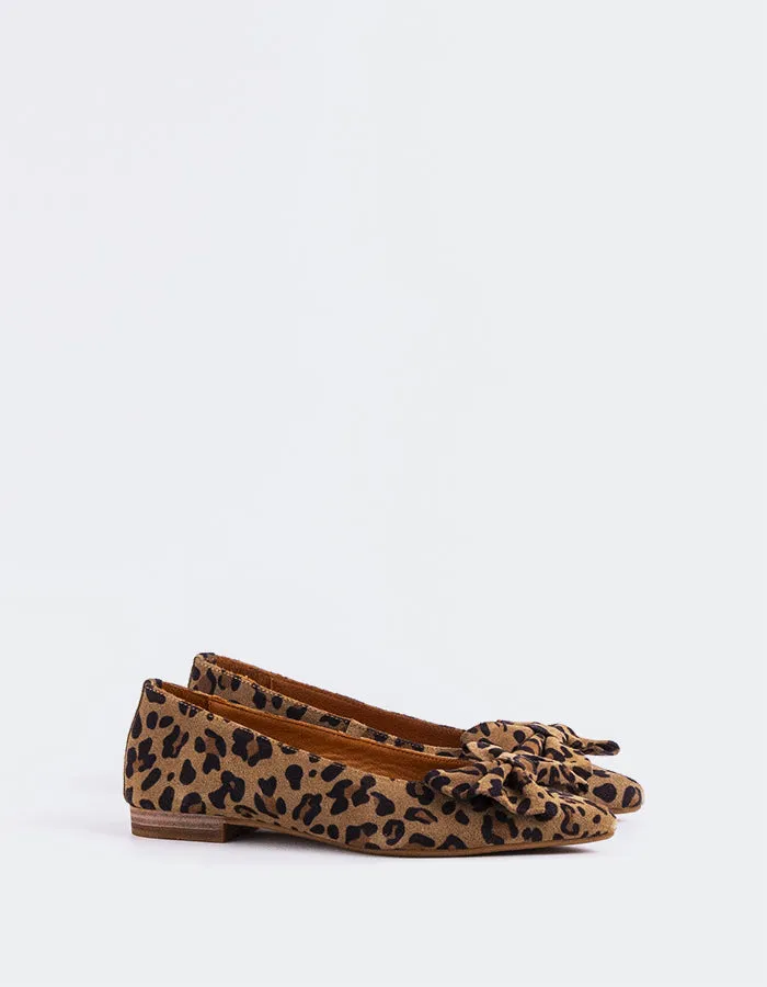 Ulwin Leopard Suede Flats Macys Shoes
