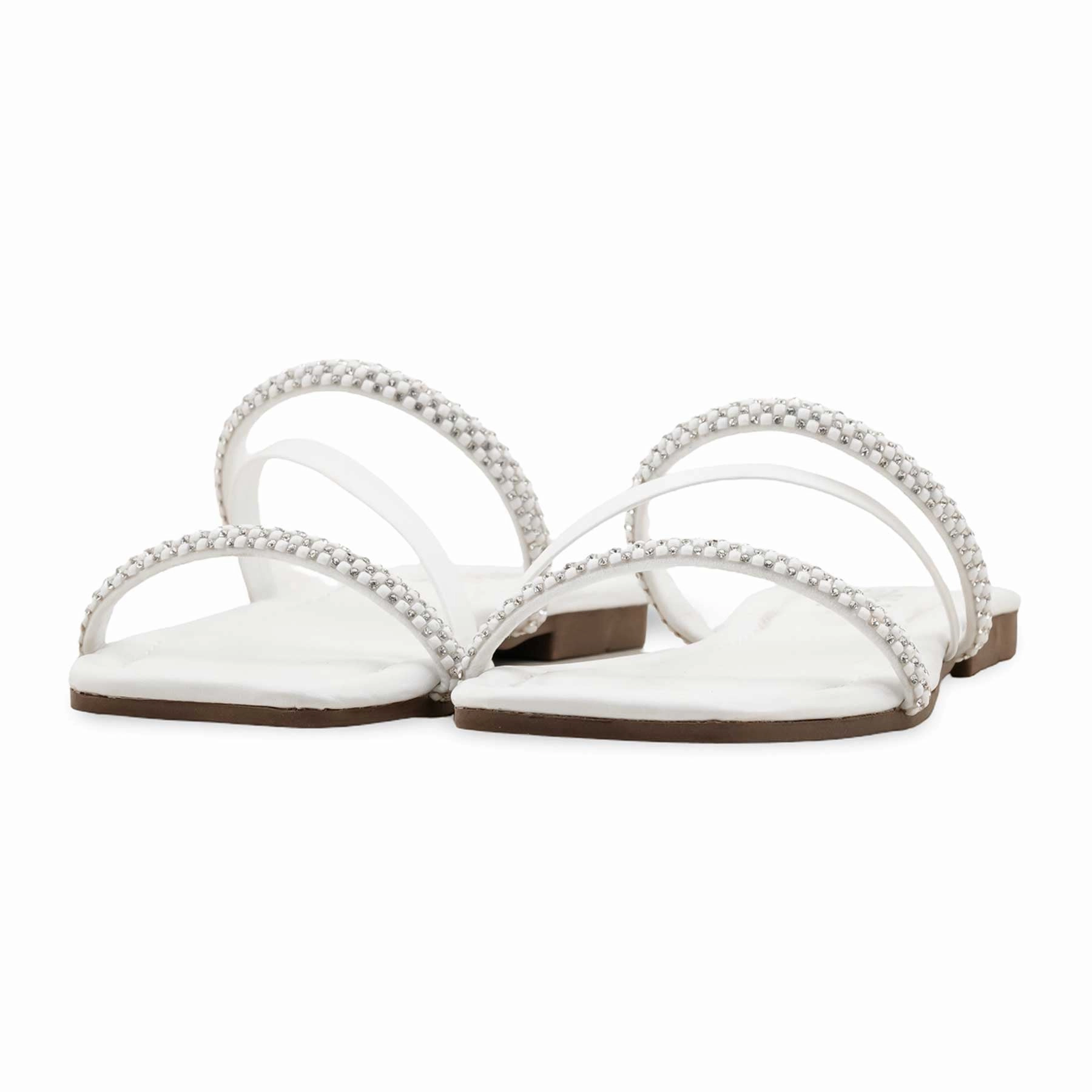 White Casual Chappal CL1890 Best Casual Skechers Shoes