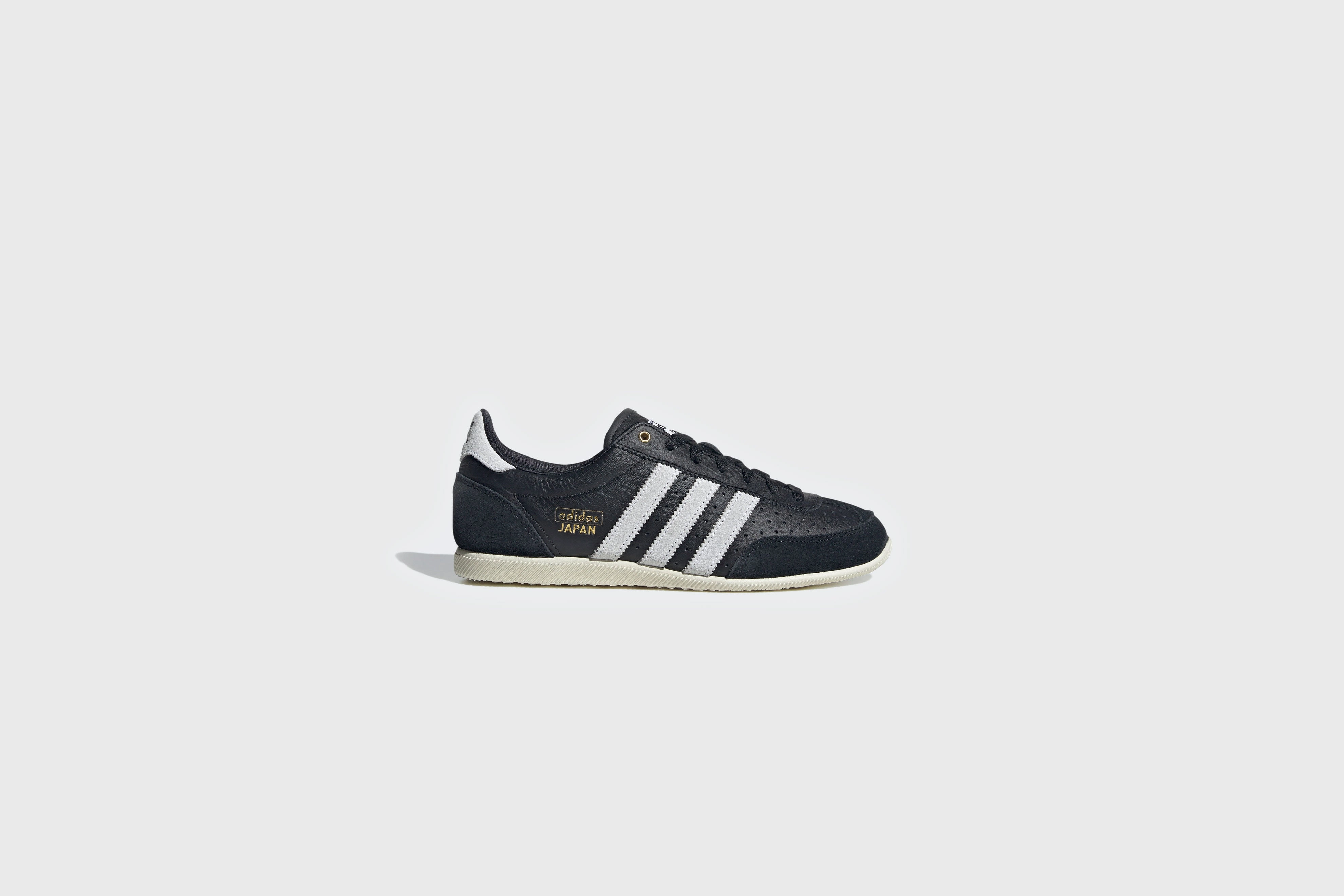 Adidas Ocean Recycled Shoes WMNS Adidas Japan (Core Black/Cloud White/Gold Metallic)