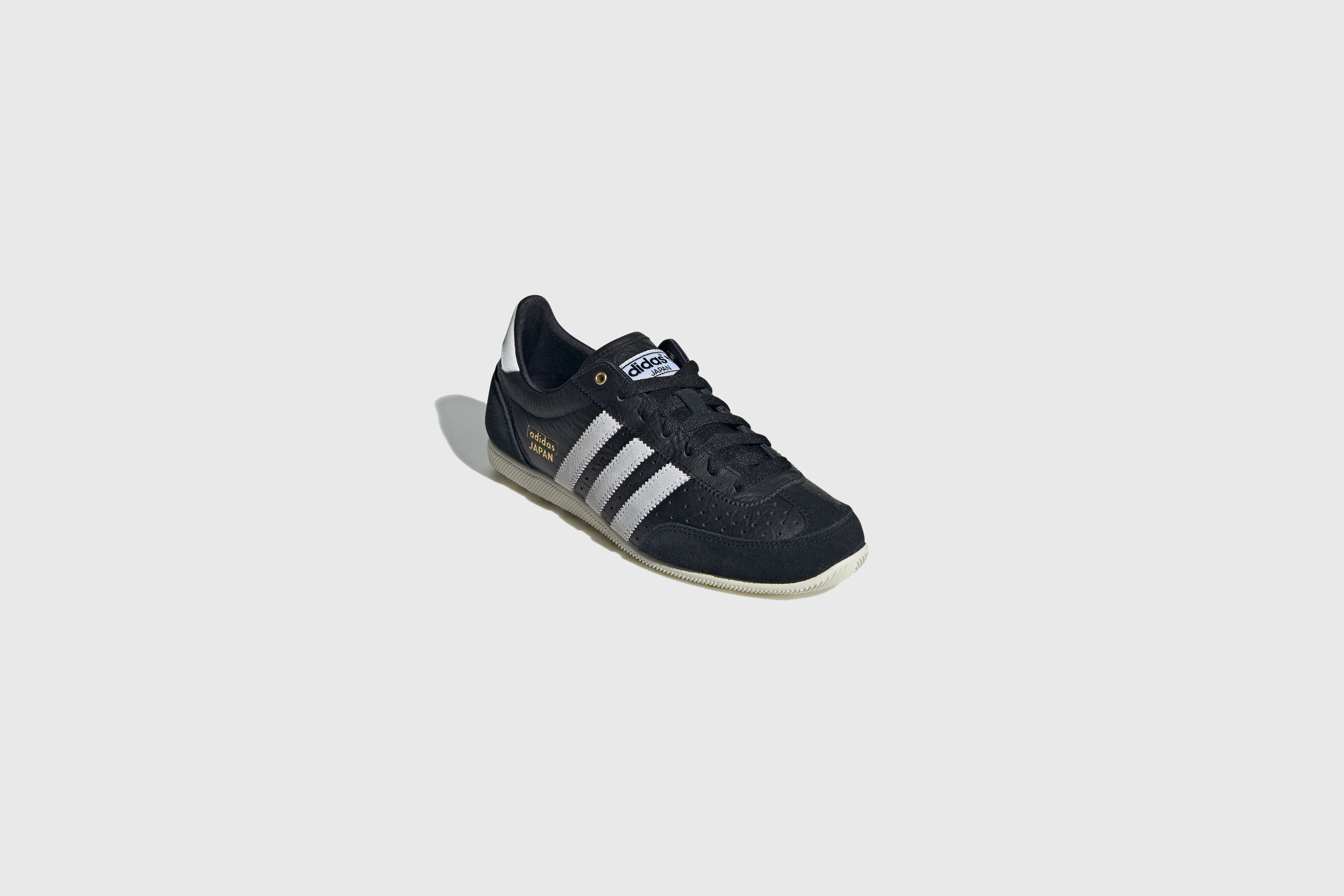 Adidas Sl Shoes WMNS Adidas Japan (Core Black/Cloud White/Gold Metallic)