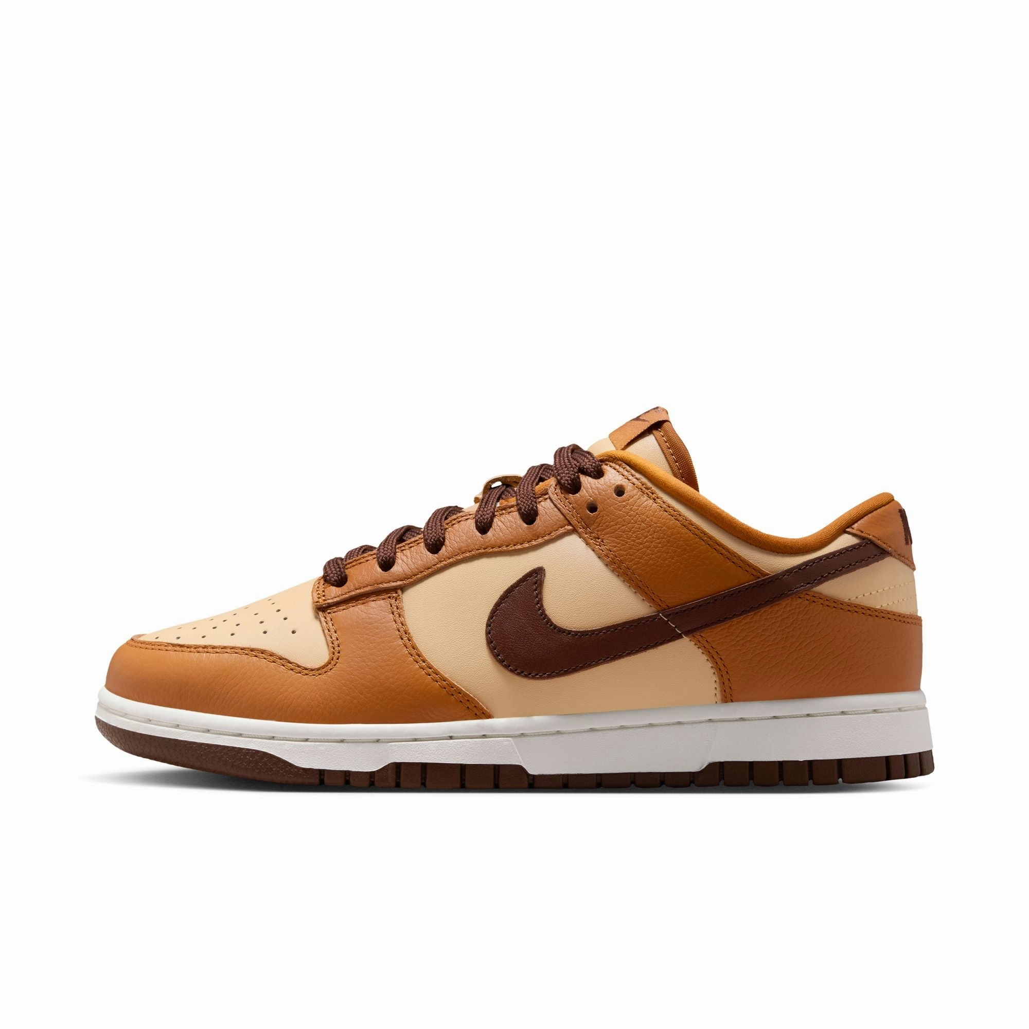 Women's Nike Dunk Low SE 'Desert Ochre' Asics Running Shoes Tier List