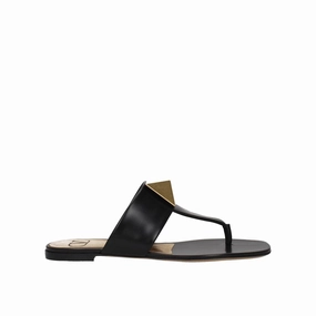 Endorphin Running Shoe Valentino Garavani Black Calfskin Strap-On Sandals